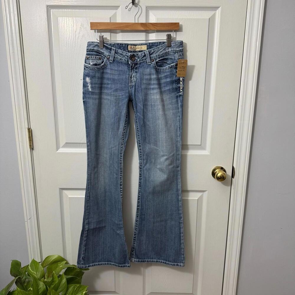1187 Buckle BKE Star Flare Jeans 27R 100% Cotton
Western Cowgirl rodeo